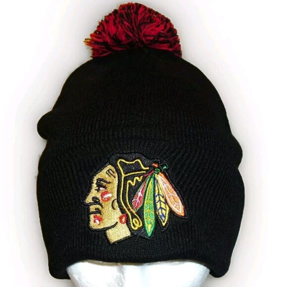 Chicago Blackhawks Zephyr Mens Cuffed Cuff Pom Beanie Winter Hat Cap New Nhl - Picture 1 of 2
